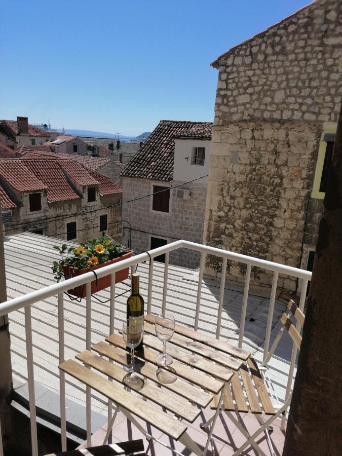 Apartments Smile Split Bagian luar foto
