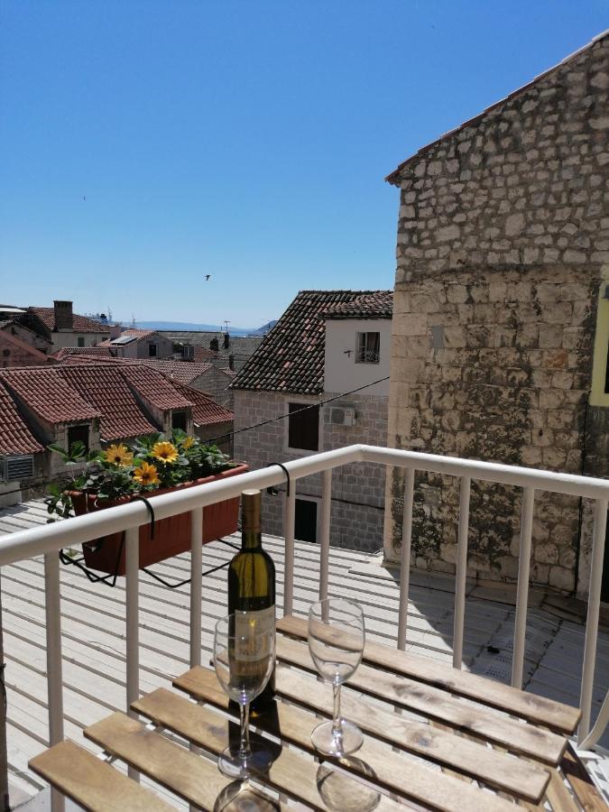 Apartments Smile Split Bagian luar foto